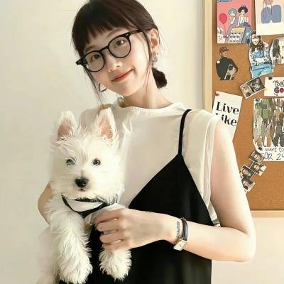 美丽笨女人